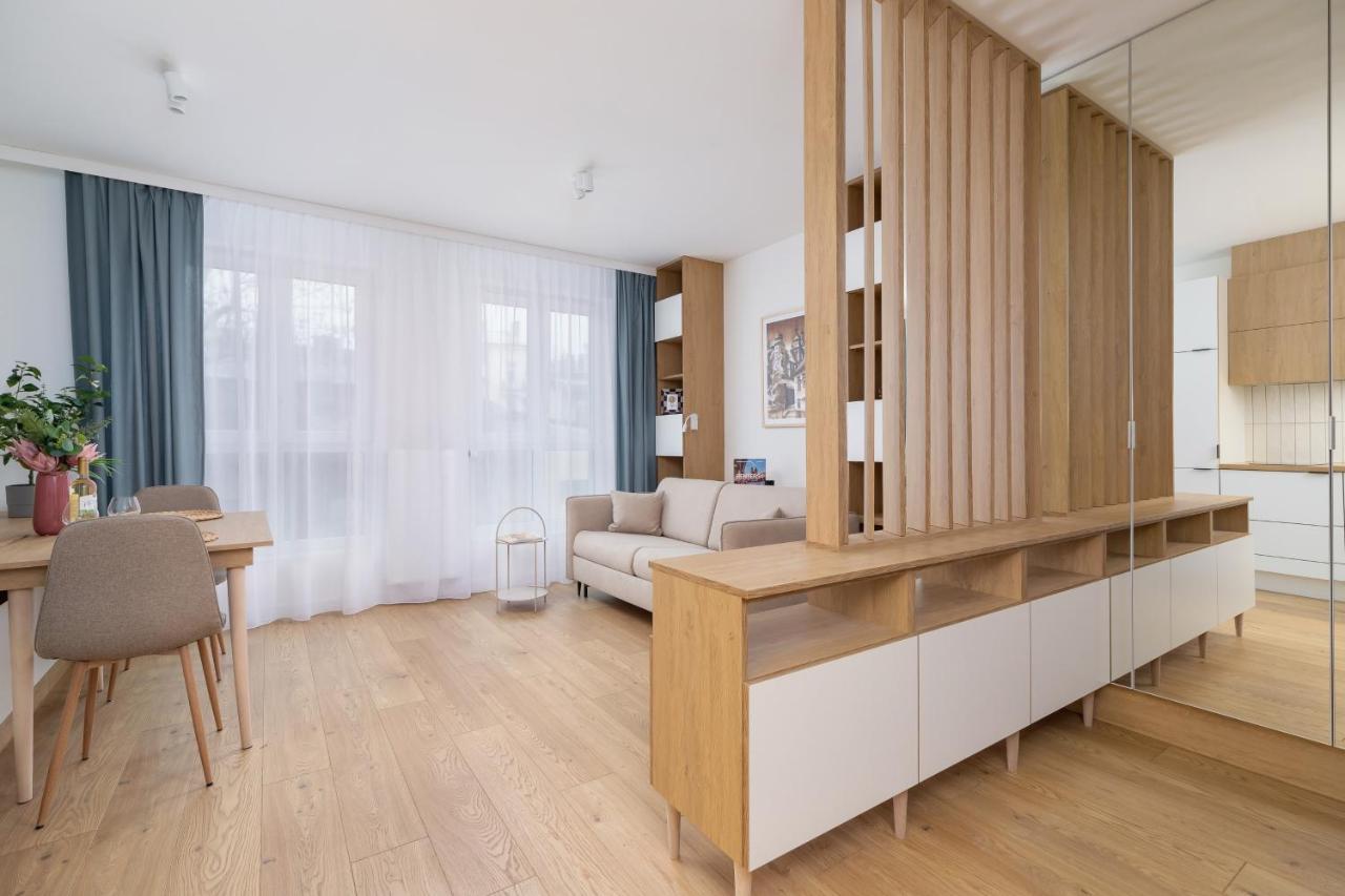 City Studio With Ac Czarnowiejska By Renters Krakow Exterior photo